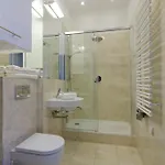 Molo